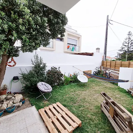 Cloud To Chill Surfhouse Baleal بيت شباب