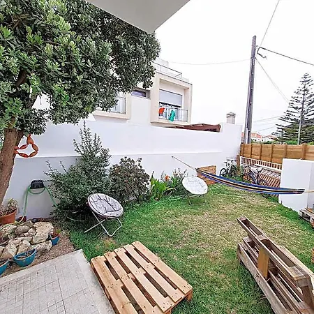 Auberge de jeunesse Cloud To Chill Surfhouse Baleal *