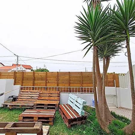 Cloud To Chill Surfhouse Baleal Ferrel (Leiria)