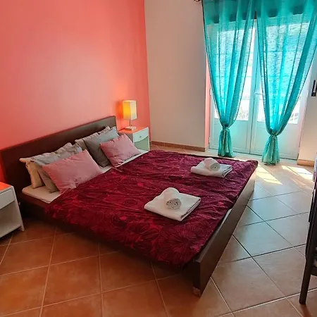 Cloud To Chill Surfhouse Baleal بيت شباب